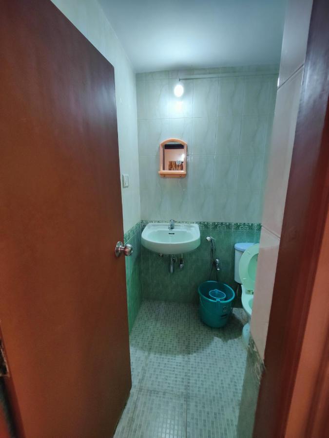 Menezes House *