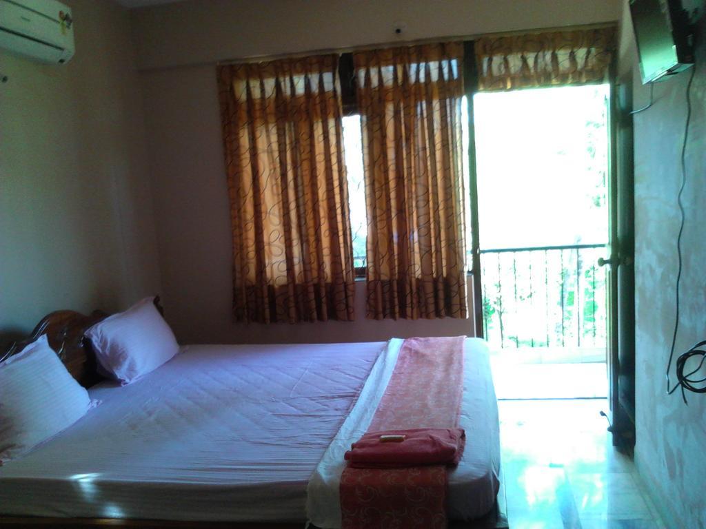 Menezes House *