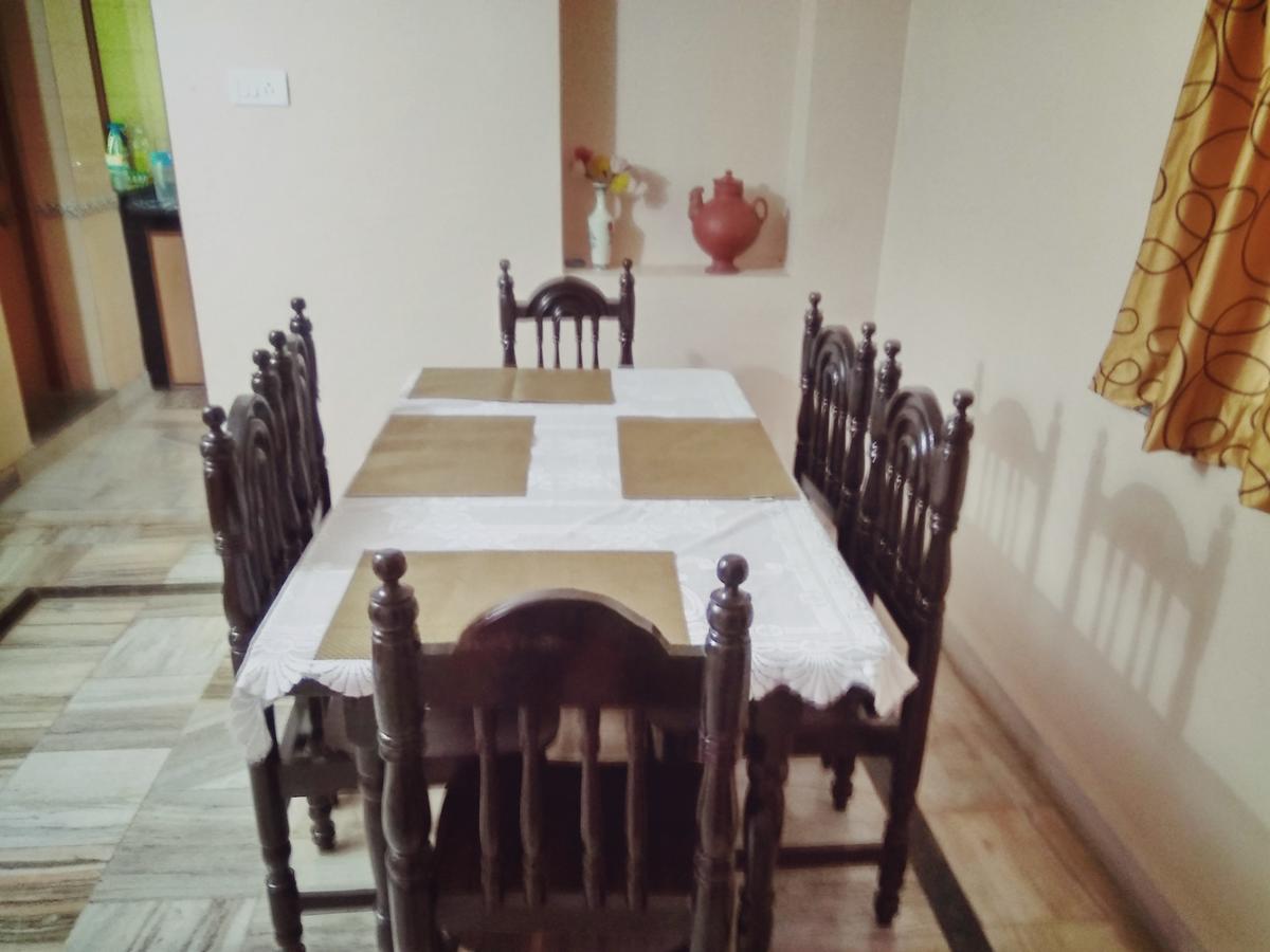 Guest house Menezes House Panaji